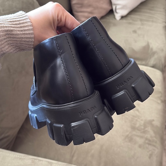 Prada Monolith Leather Loafers Mens - Picture 7 of 7